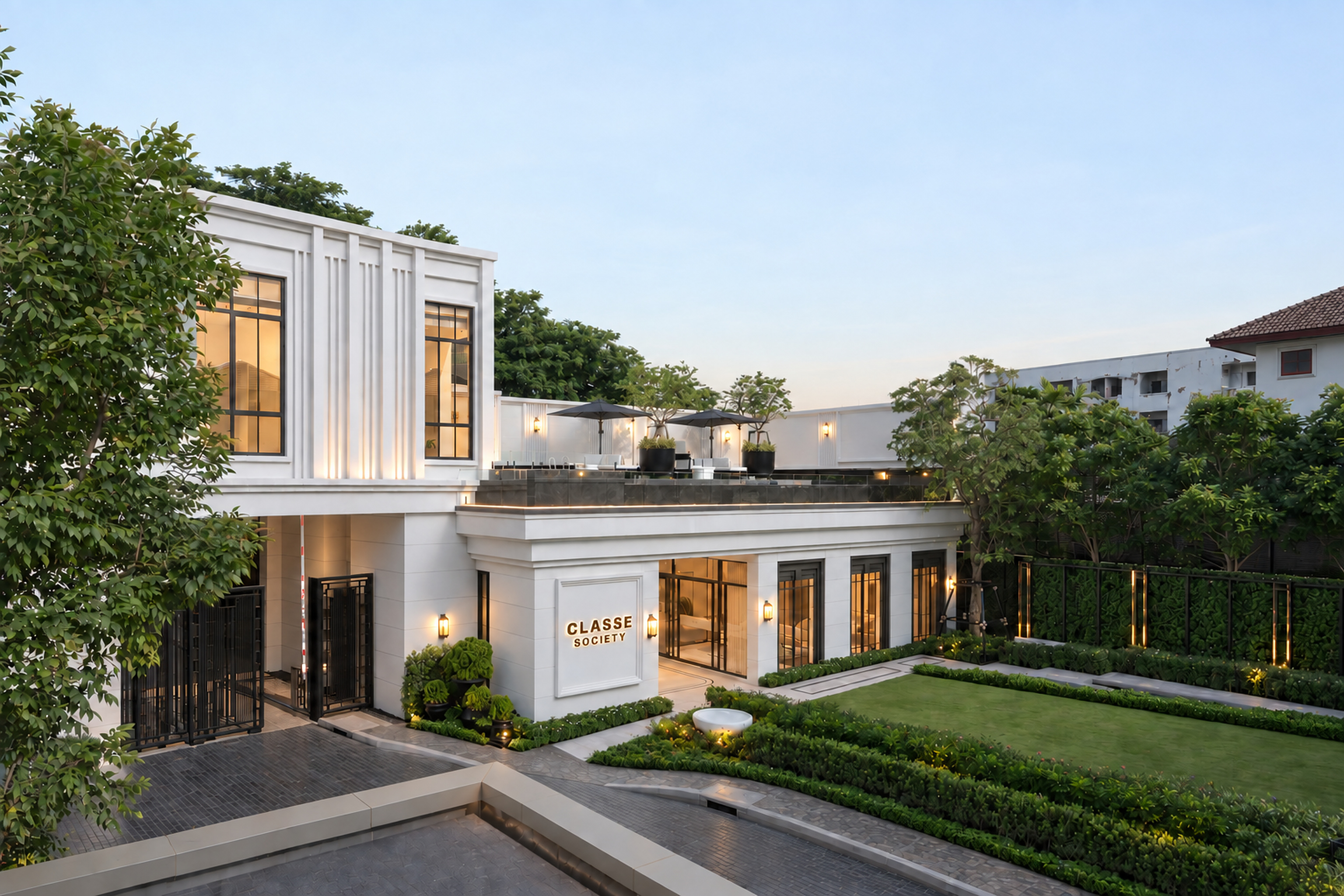 Baan Klang Muang Classe Ratchada–Lat Phrao clubhouse designed by PT ARCHITECT